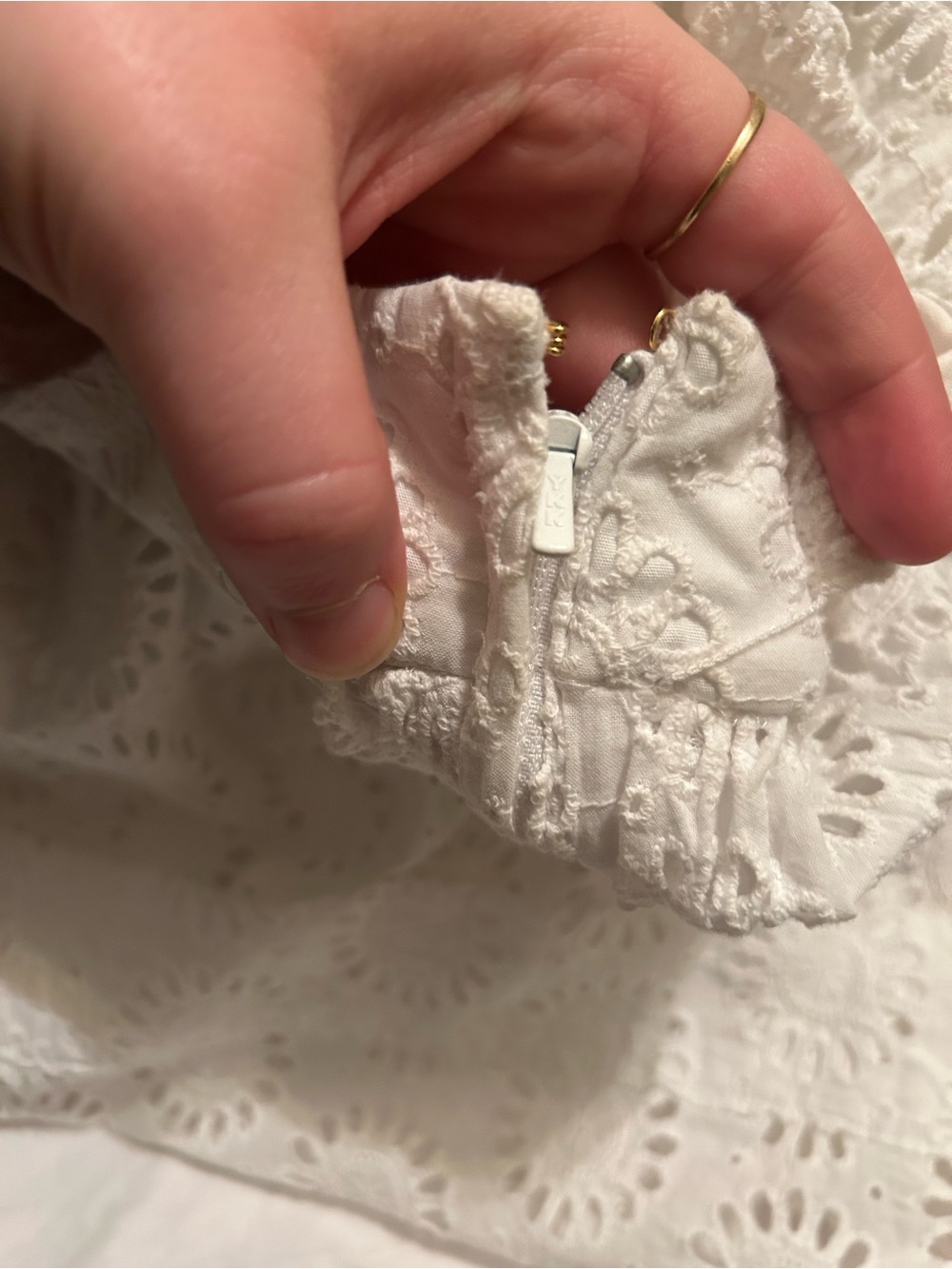 Lilly Pulitzer Women’s S Summery Beachy White Cotton Skirt W/ Eyelet Details - Picture 14 of 14